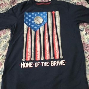 Boys size 10/12Patriotic baseball shirt ⚾️🇺🇸